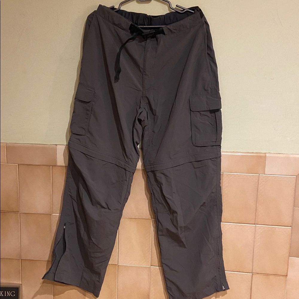 Eastern Mountain Sports Gray Men's Cargo Pants Sz 38R